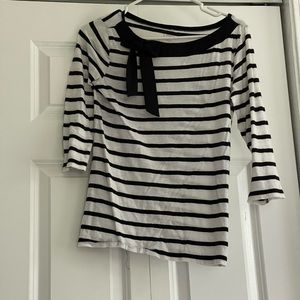 Black and white shirt with bow